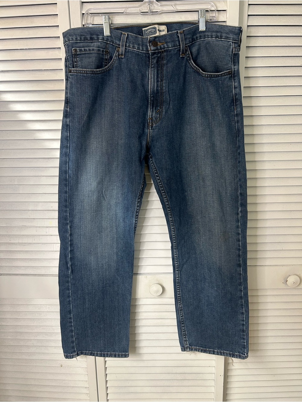 Levi’s Classic Men's Blue Straight-Leg Jeans size 38/29